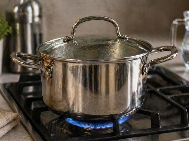 Tencerelerin 'morarmasına' neden olan lekenin nedenini kimse bilmiyor