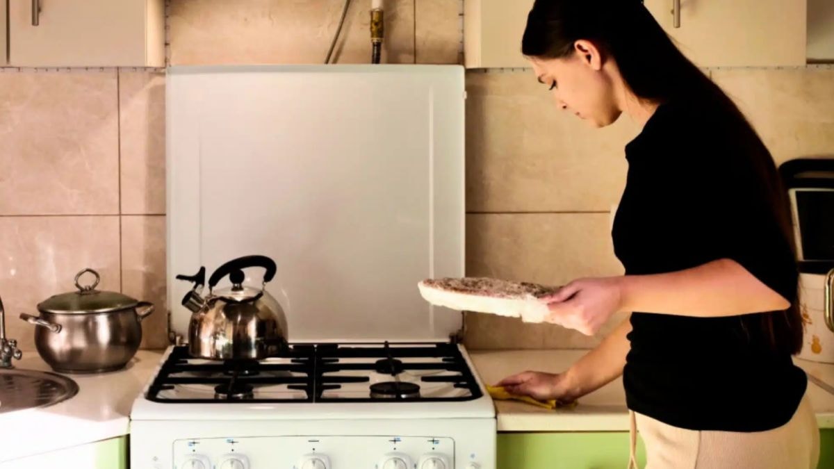 Yemek pişirirken tezgahı da siliyorsanız dikkat! Bilim dünyası sizin için bakın ne diyor