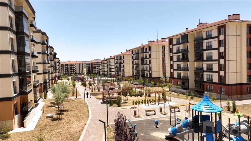 TOKİ kiralık konut projesinde merak edilenler: Kimler başvurabilir, ilk teslimler ne zaman?