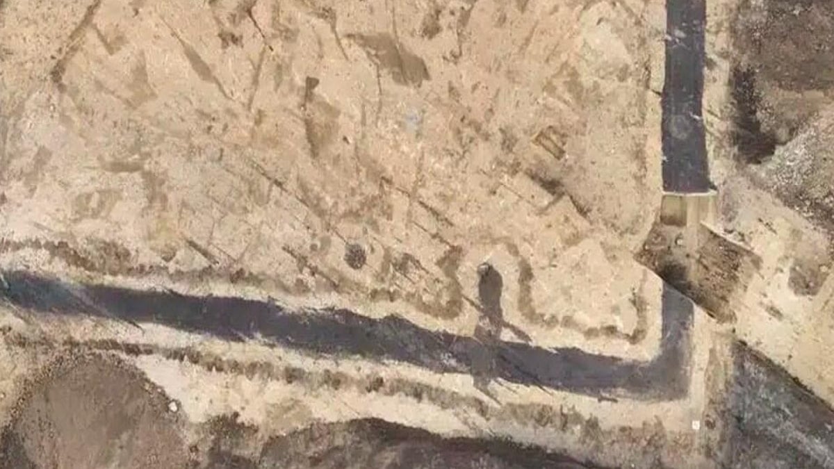 Yerin altında tünel bulundu 