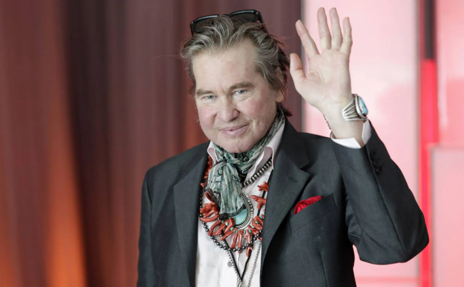 2025'te kaybettiğimiz ünlü oyuncu yeni teknolojiyle geri getirildi