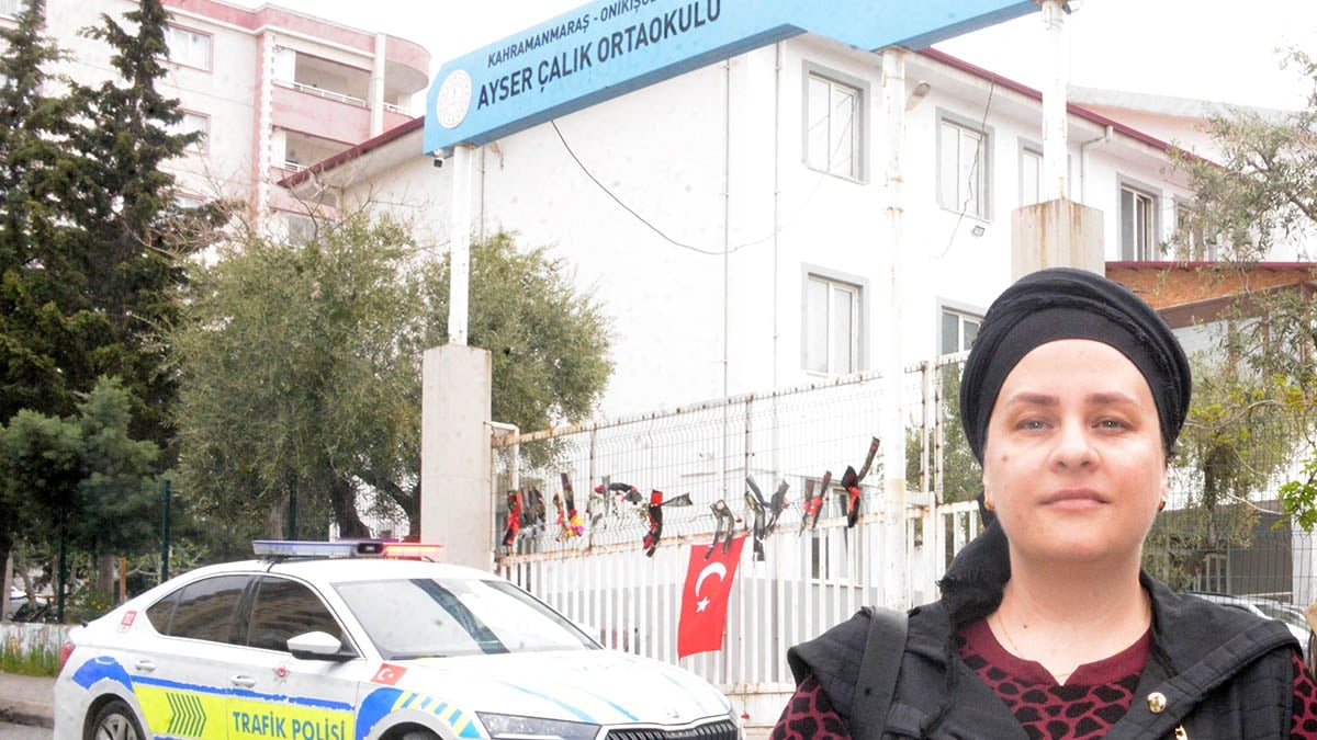 ‘Yanımızdan geçerken sıkıyordu anne'