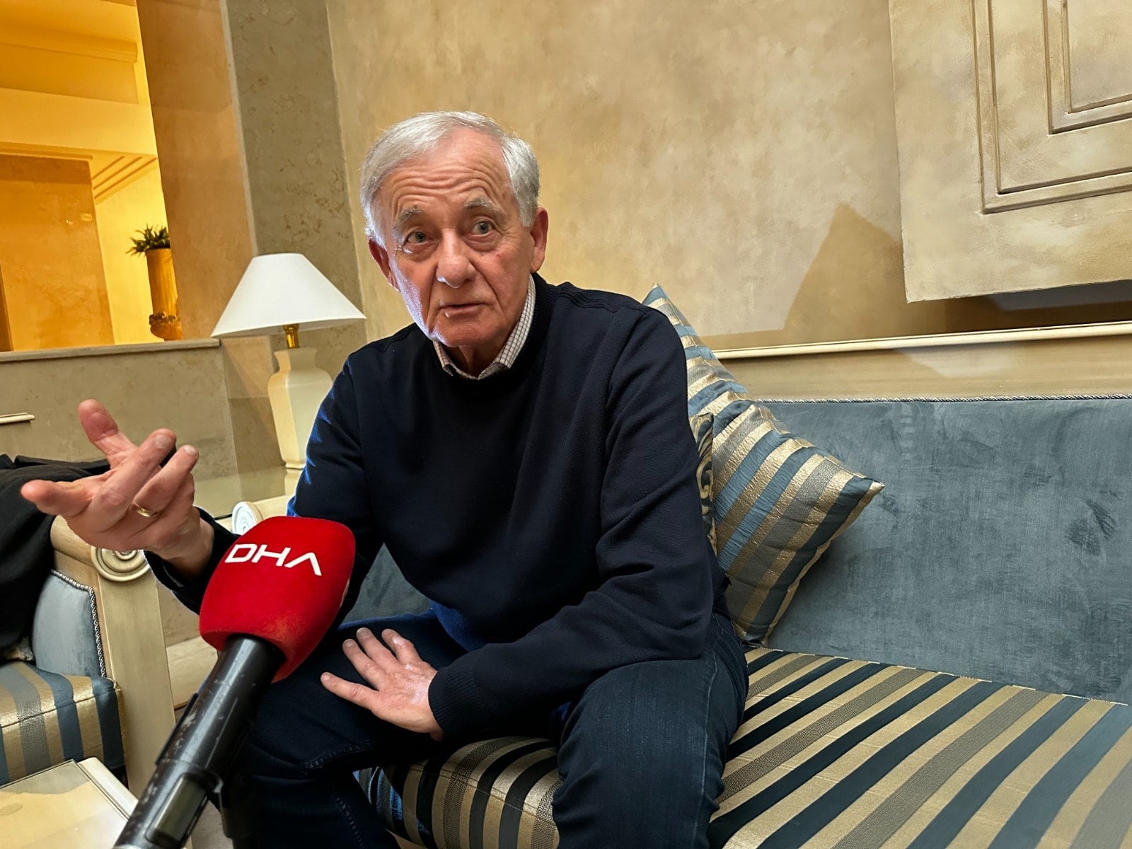 Trabzonspor'un ilk gol kralından Onuachu övgüsü