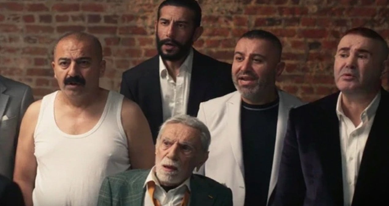 Kolpaçino filmiyle yıldızı parladı: Ünlü oyuncu siyasete atıldı!