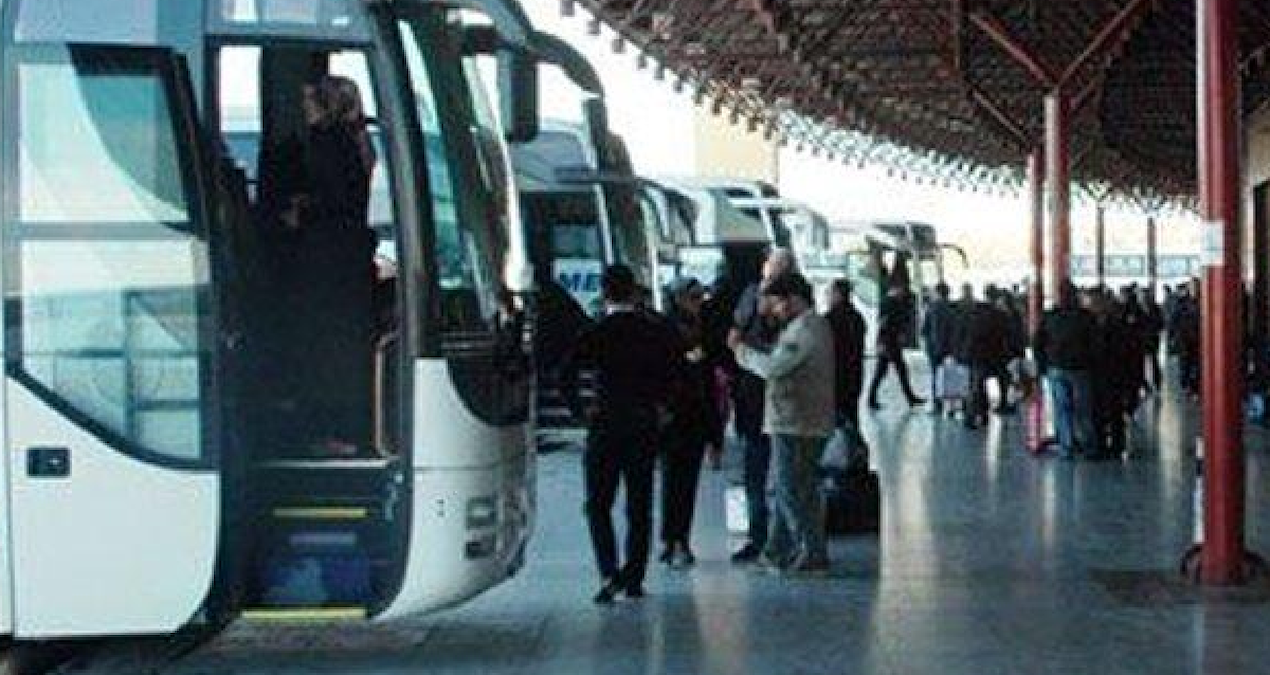 Otobüs yolculuklarının en keyifli anı tarihe karışıyor: Milyonların vazgeçilmeziydi