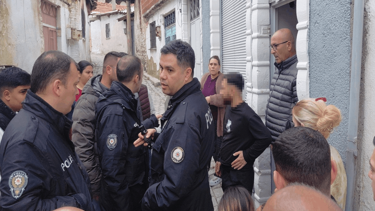 Eski eşinin birlikte yaşadığı ileri sürülen kişi tarafından bıçaklandı