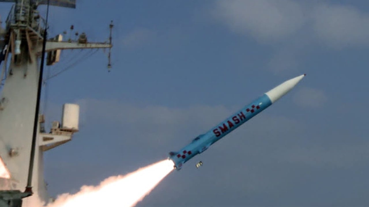 Gemilerin korkulu rüyası füze testi geçti: Denizde gördüğü gibi parçalıyor