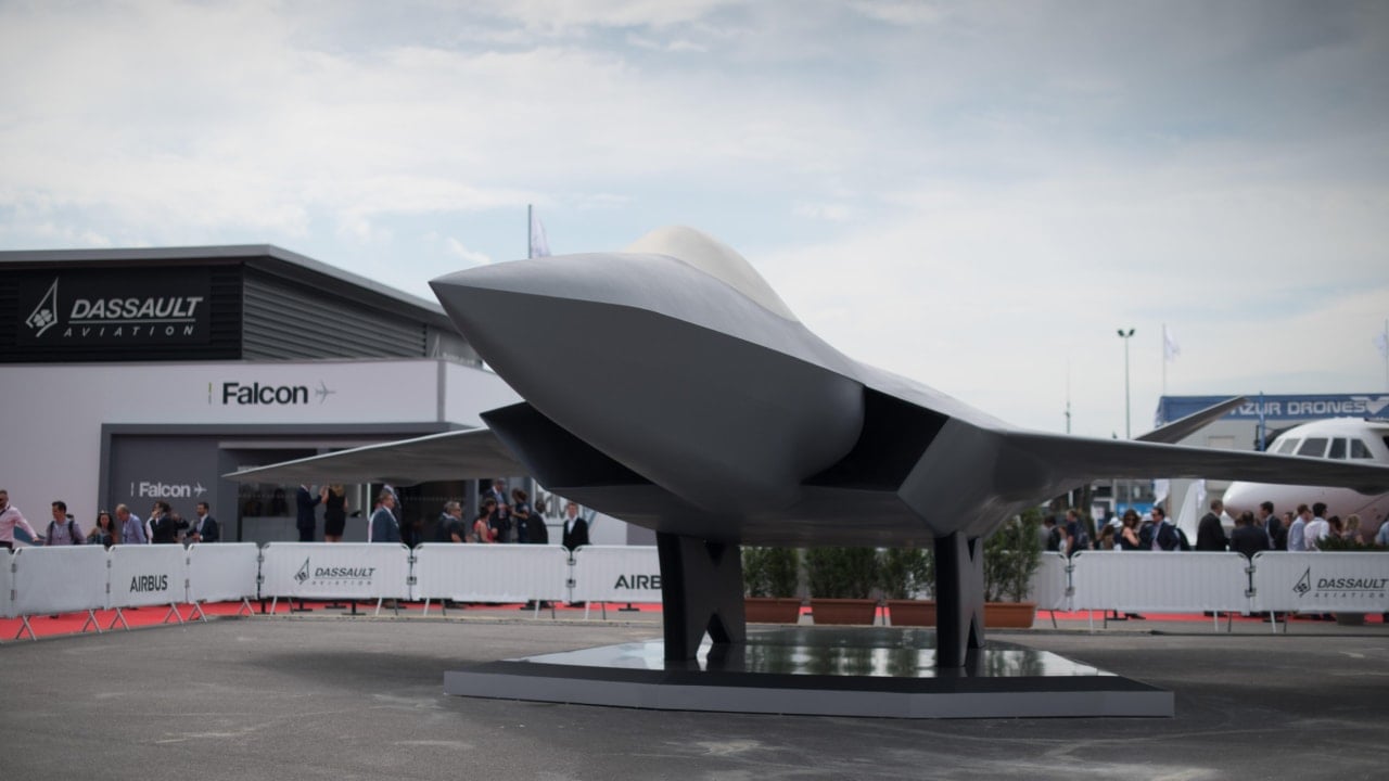 İki ülke sırt sırta verip harp uçağı yapacaktı: 'Kim daha güçlü' diye birbirine girdiler