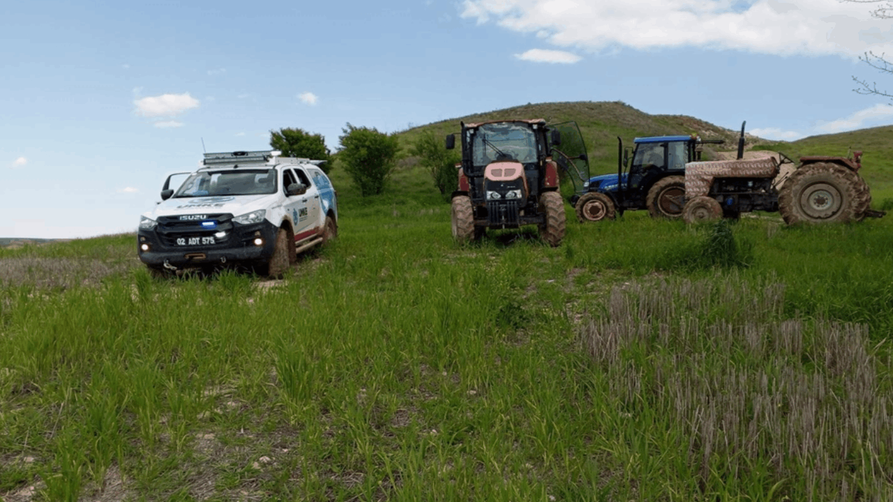 Girdiği gölette can verdi
