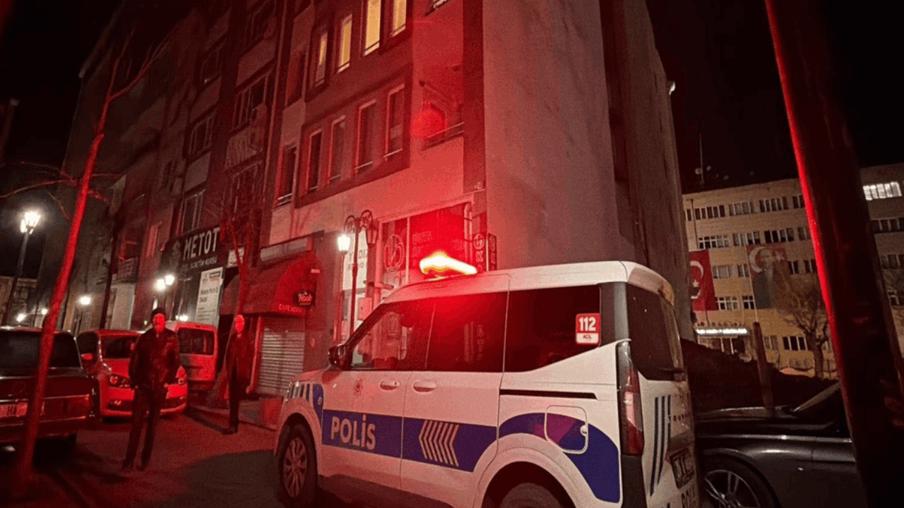 Yaşlı kadın evinde ölü bulundu