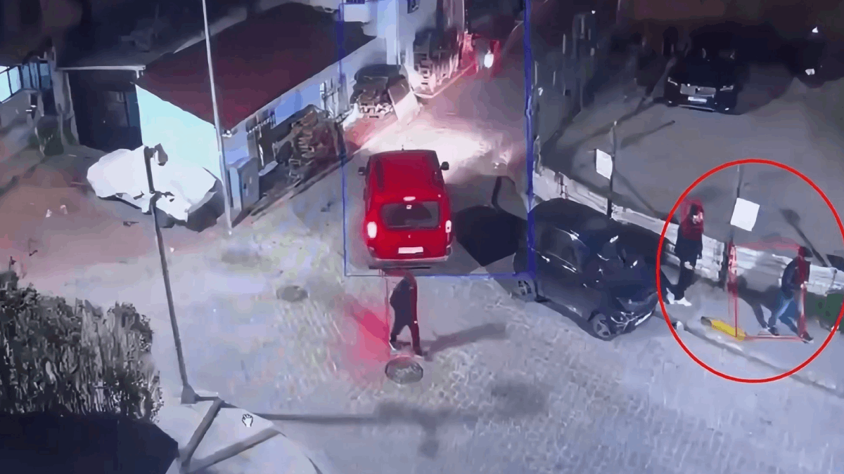 İnternette tanışıp eve davet ettiği kadının tuzağına düştü