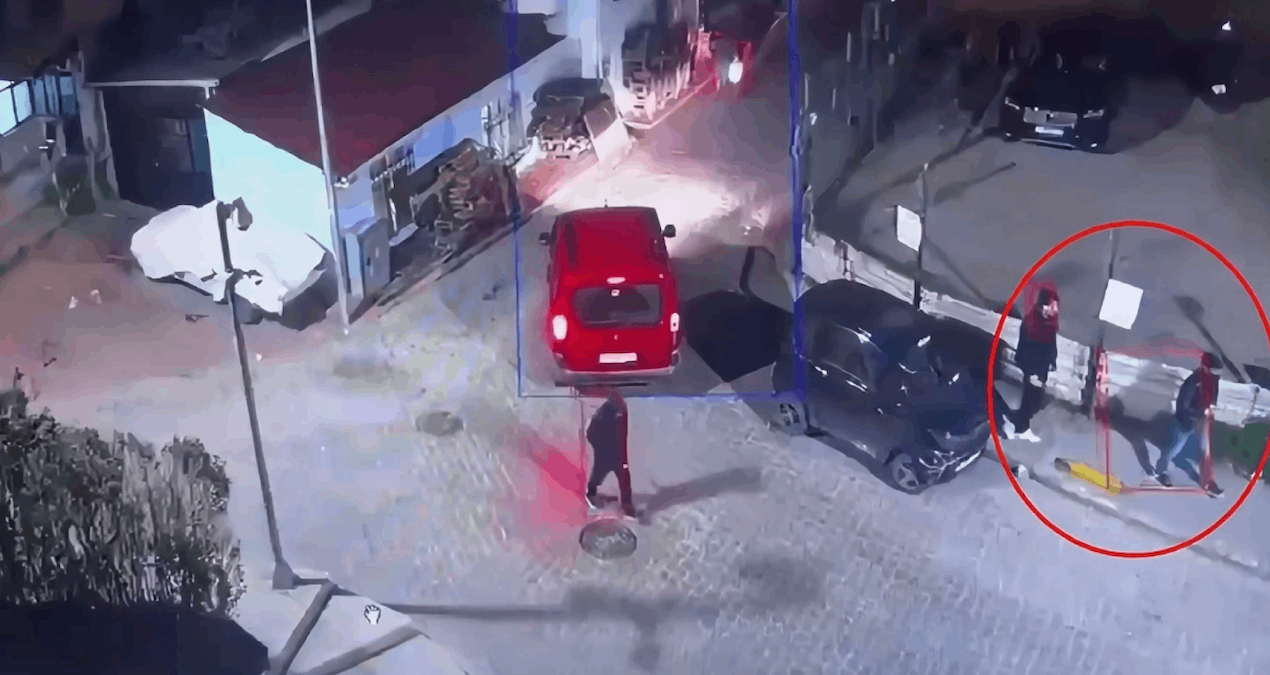 İnternette tanışıp eve davet ettiği kadının tuzağına düştü