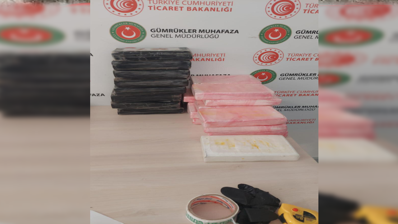 İstanbul Havalimanı'nda uyuşturucu operasyonu