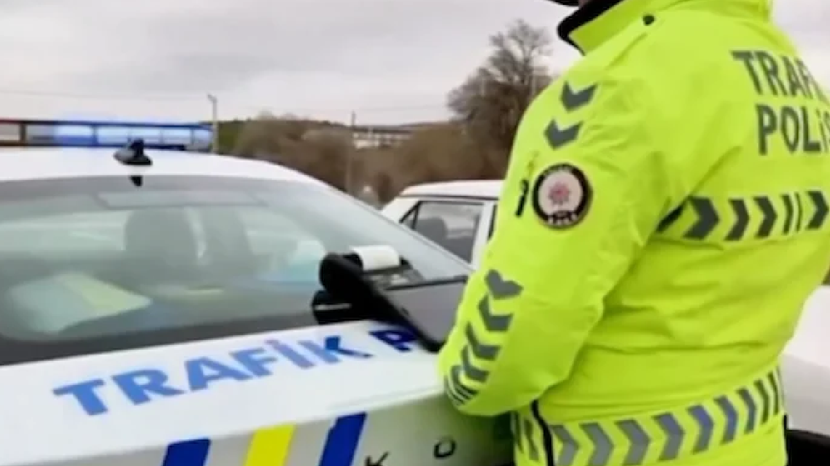 Trafikte bunu yapan yandı:  Arabasına  el konulacak