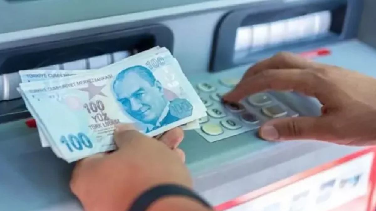 Milyonlarca kişinin  beklediği para gece yarısı hesaplara yatırıldı