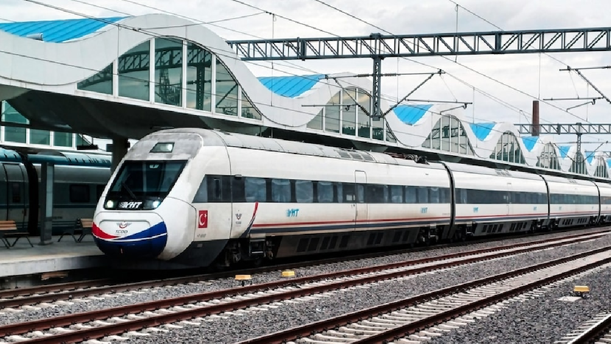 İki şehir arasındaki yol 1 saate düşüyor