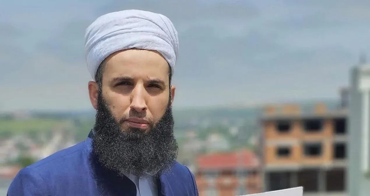 Kendini sosyal medyada peygamber torunu ilan etti: Aklı yine belden aşağı çalıştı