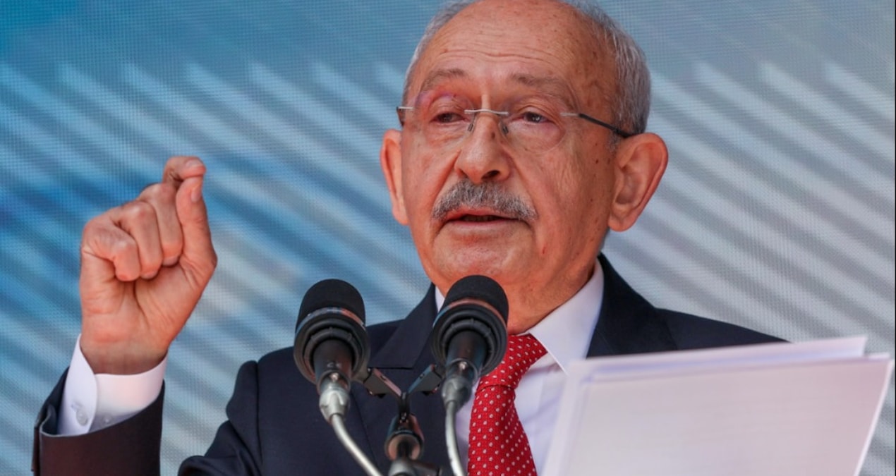 Tek tek çekiliyorlar