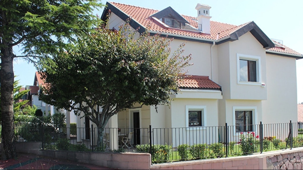 Parlamenter sitesi kavgası