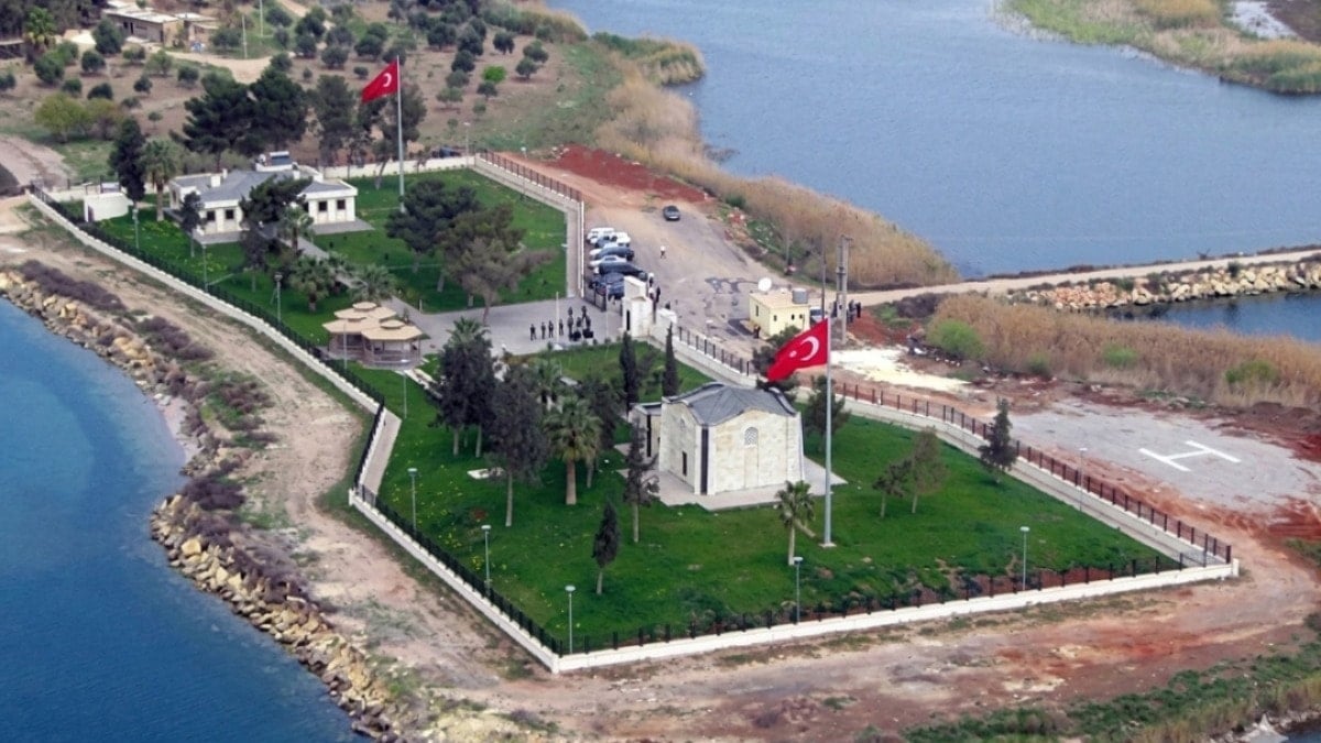 Ecdadımız sürgünde iktidar başka alemde