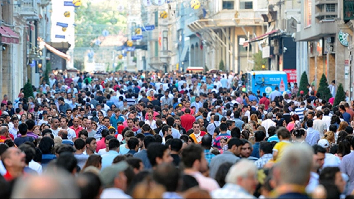 Gençler Türkiye’den ümidini kesmiş