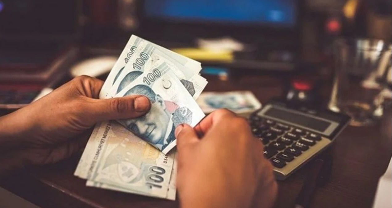 Asgari ücret 4 ayda 3 bin 585 lira kaybetti