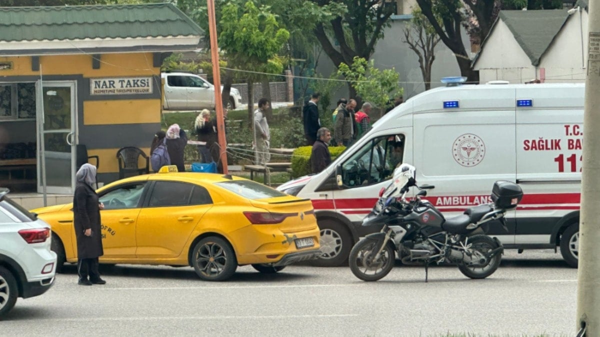 Ağabeyini tabanca ile vurdu