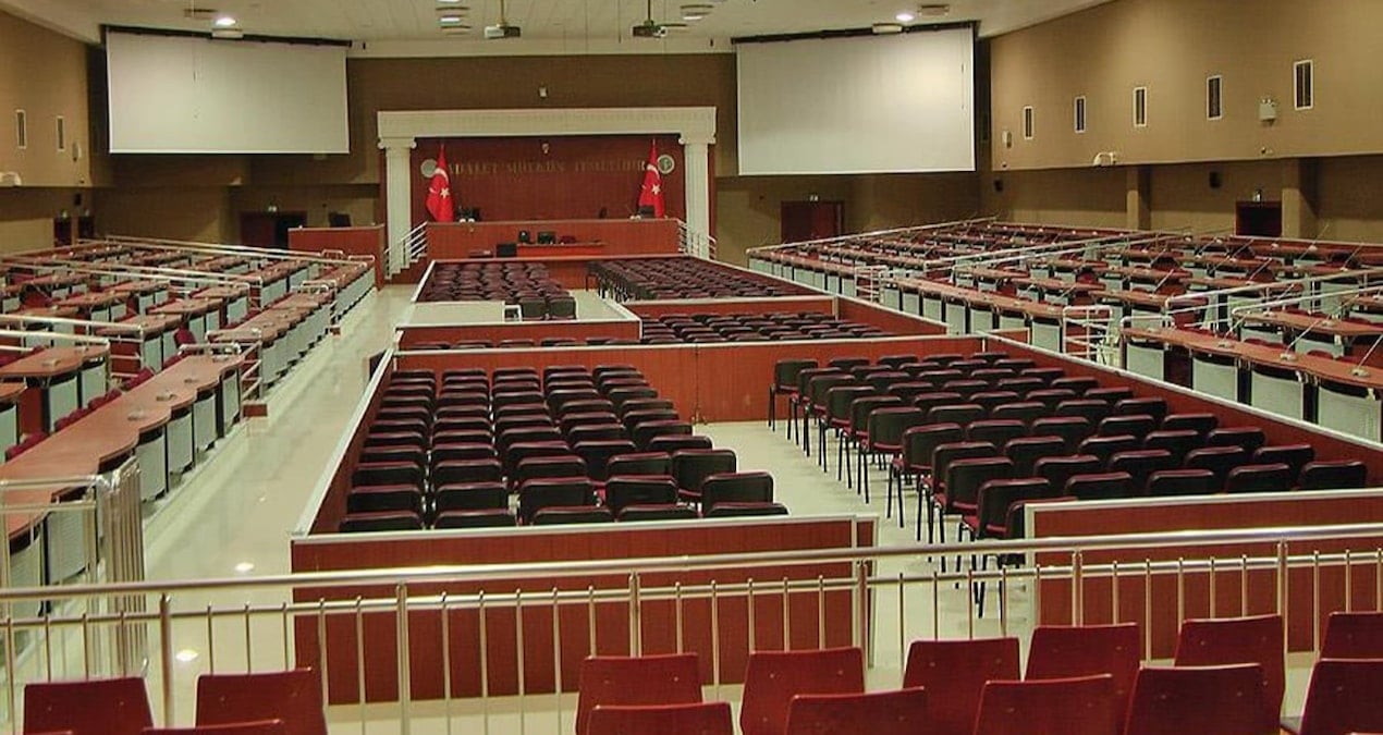 Adaletin terazisi bu dörtlüyü tartmıyor