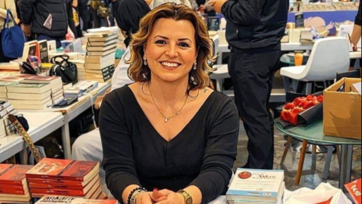 Ünlü kadın yazar miras için öldürüldü