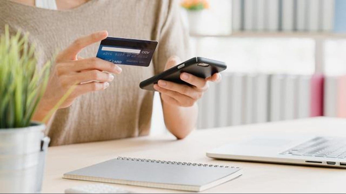 E-ticarette bayram alışverişi yüzde 50 zamlandı