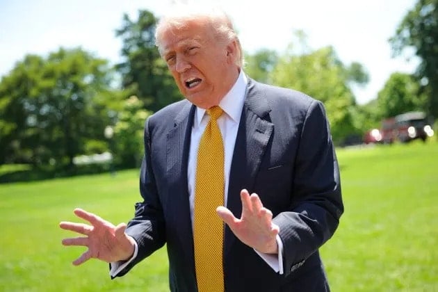 Trump'a soru sormak da suç: Gazetecilere demediğini bırakmadı