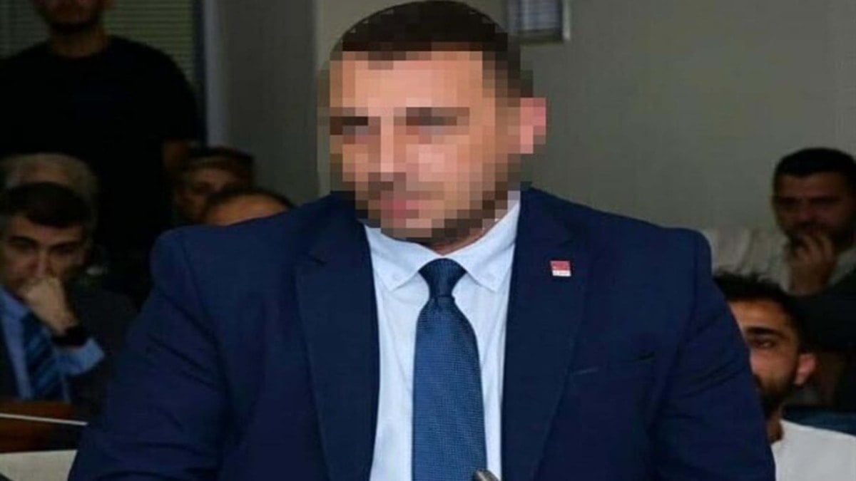 CHP'li meclis üyesine Erdoğan'a hakaretten gözaltı