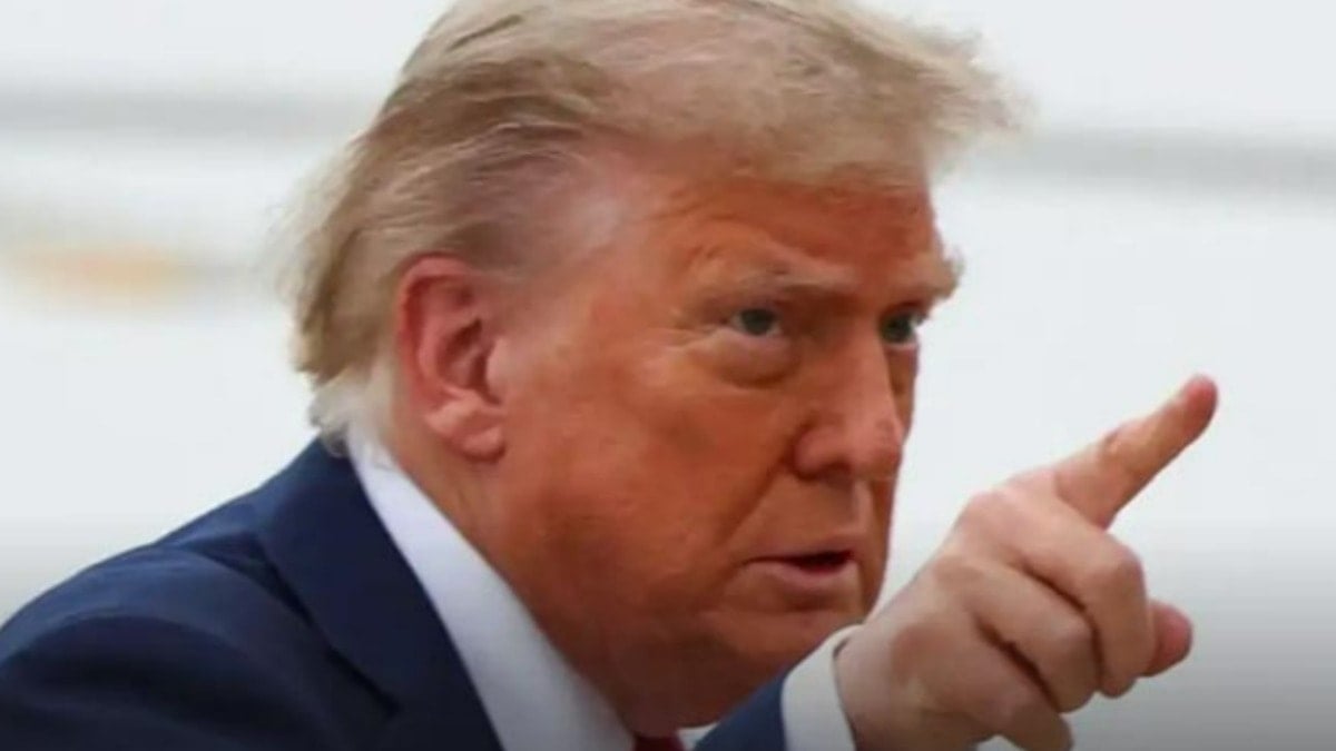 Trump'tan AB'ye gümrük vergisi tehdidi!