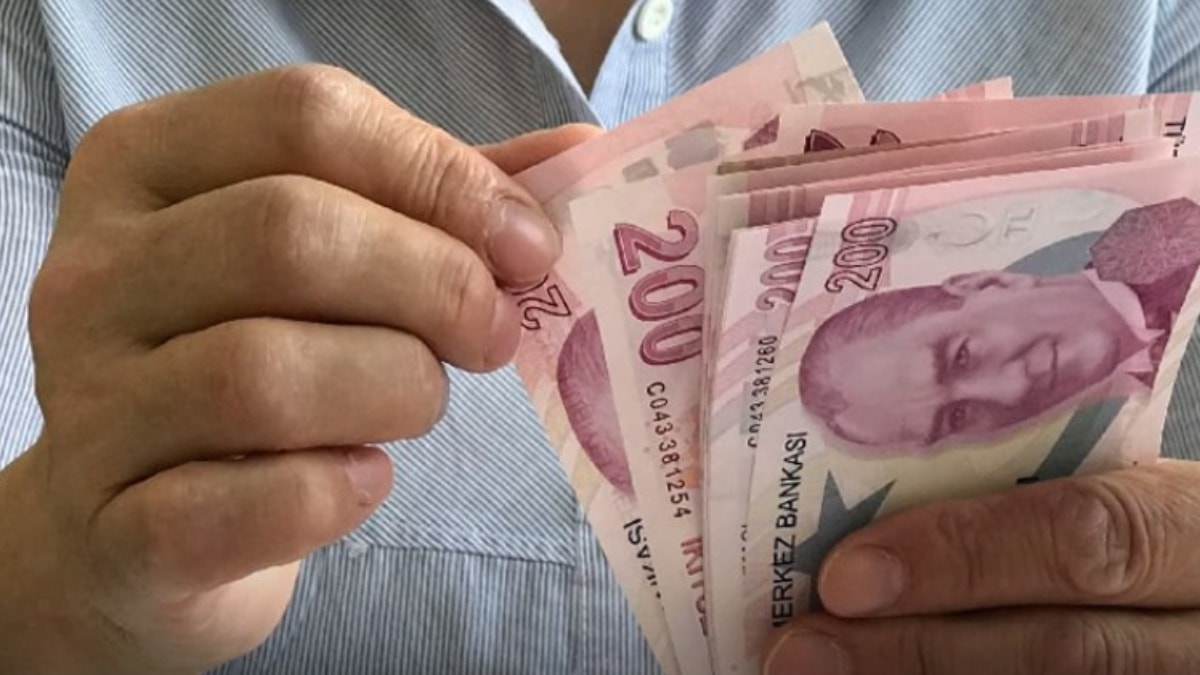 SGK, EYT’lilerin peşine düşüyor