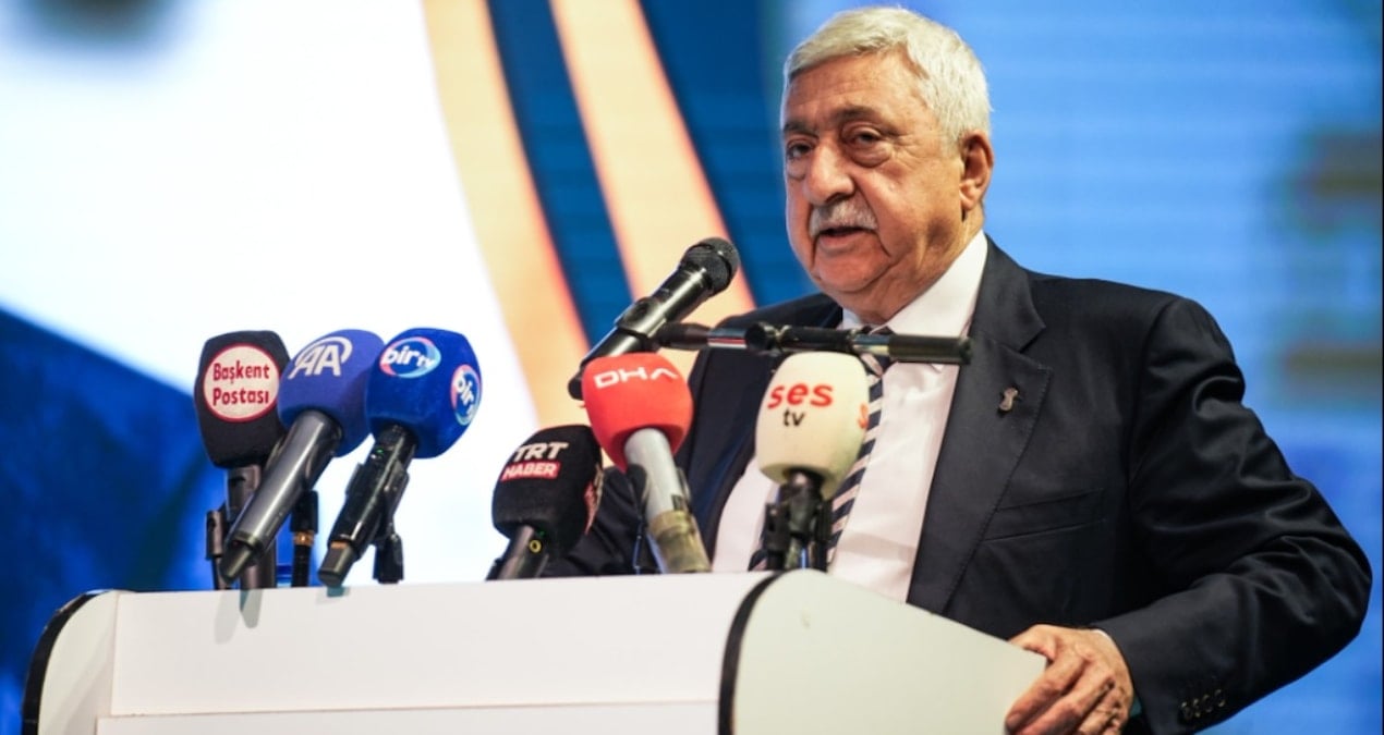 19 yıldır başkan olan Bendevi Palandöken seçimlerden şikayet etti
