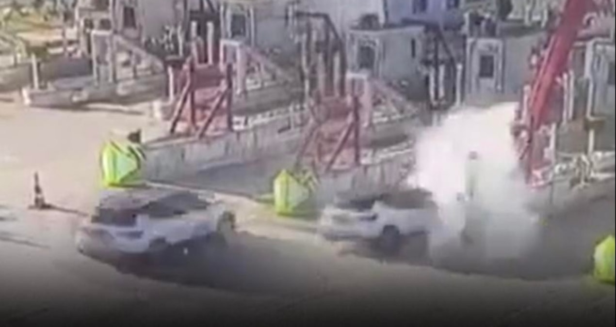 Gişelere çarpan otomobildeki karı-kocayı ölüm ayırdı