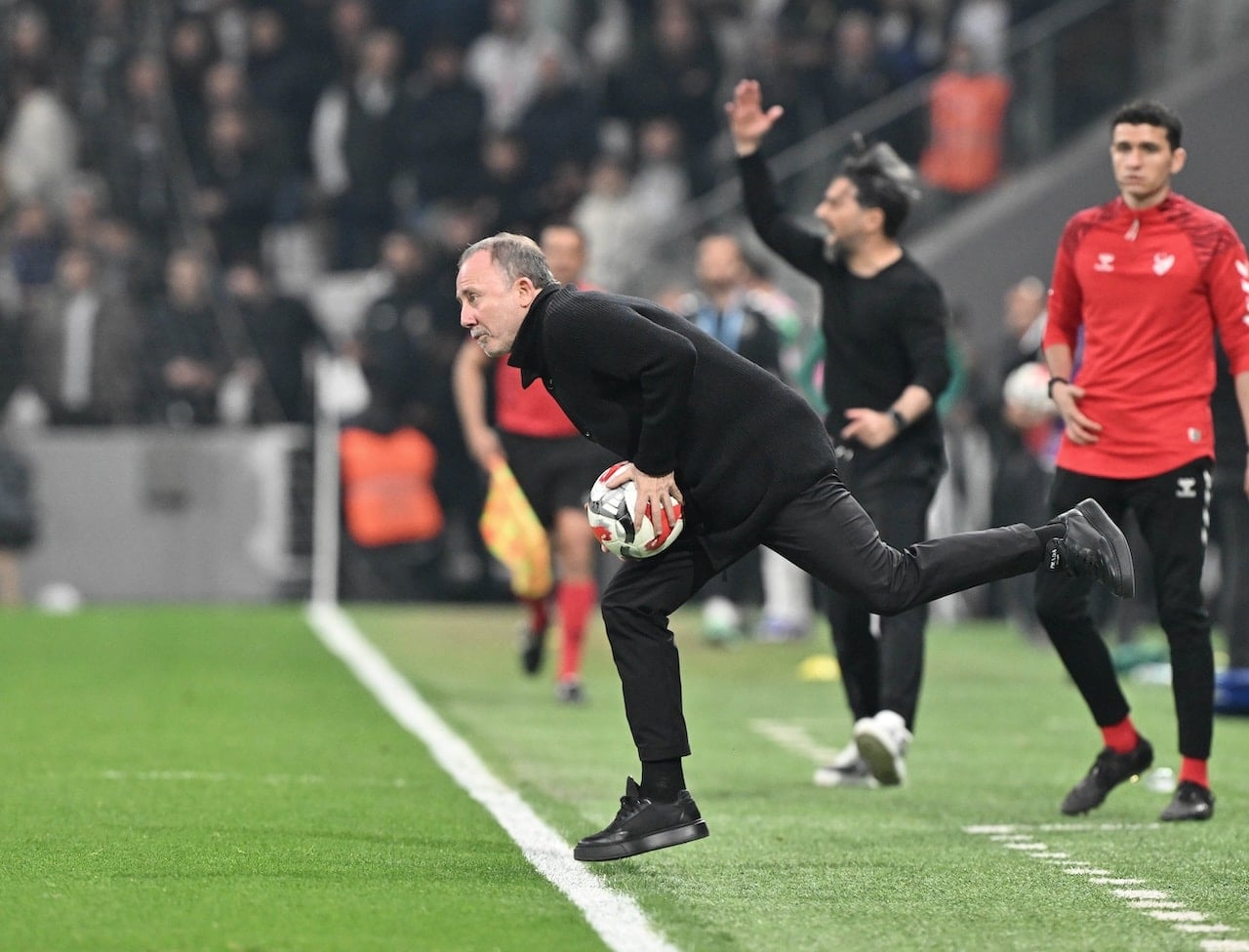 Sergen Yalçın'dan tribün tepkisi: 'Çok iyi olmadı'