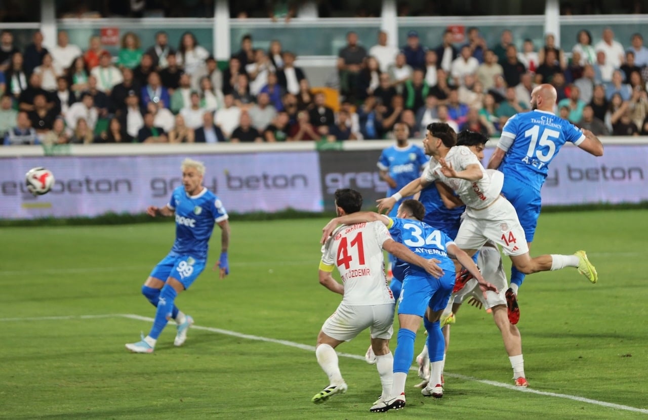Süper Lig'e çıkacak son takım kim olacak? Yarı finalistler belli oldu