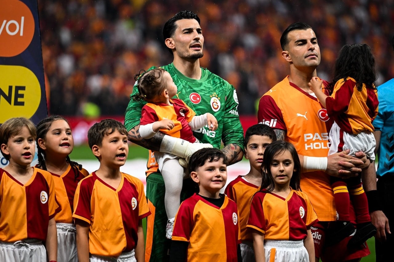 Uğurcan Çakır'dan Trabzonspor'a olay gönderme