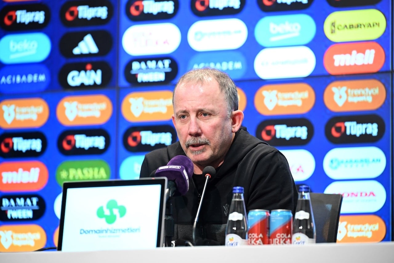 Beşiktaş yönetimi ikiye bölündü! Sergen Yalçın çatlağı