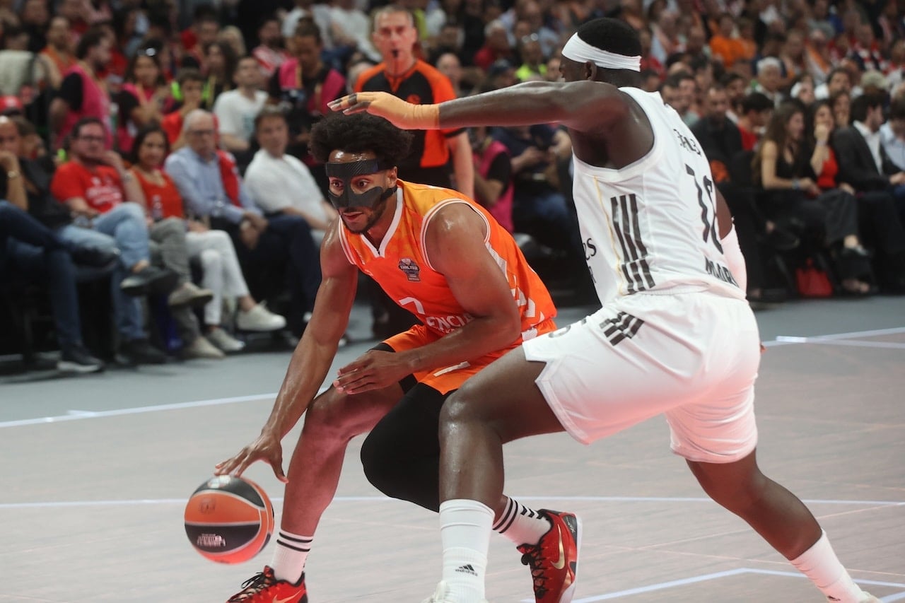 Real Madrid finale yükseldi! EuroLeague’de dev eşleşme