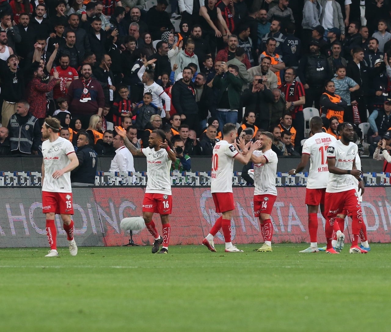 Süper Lig’e çıkan son takım Çorum FK oldu