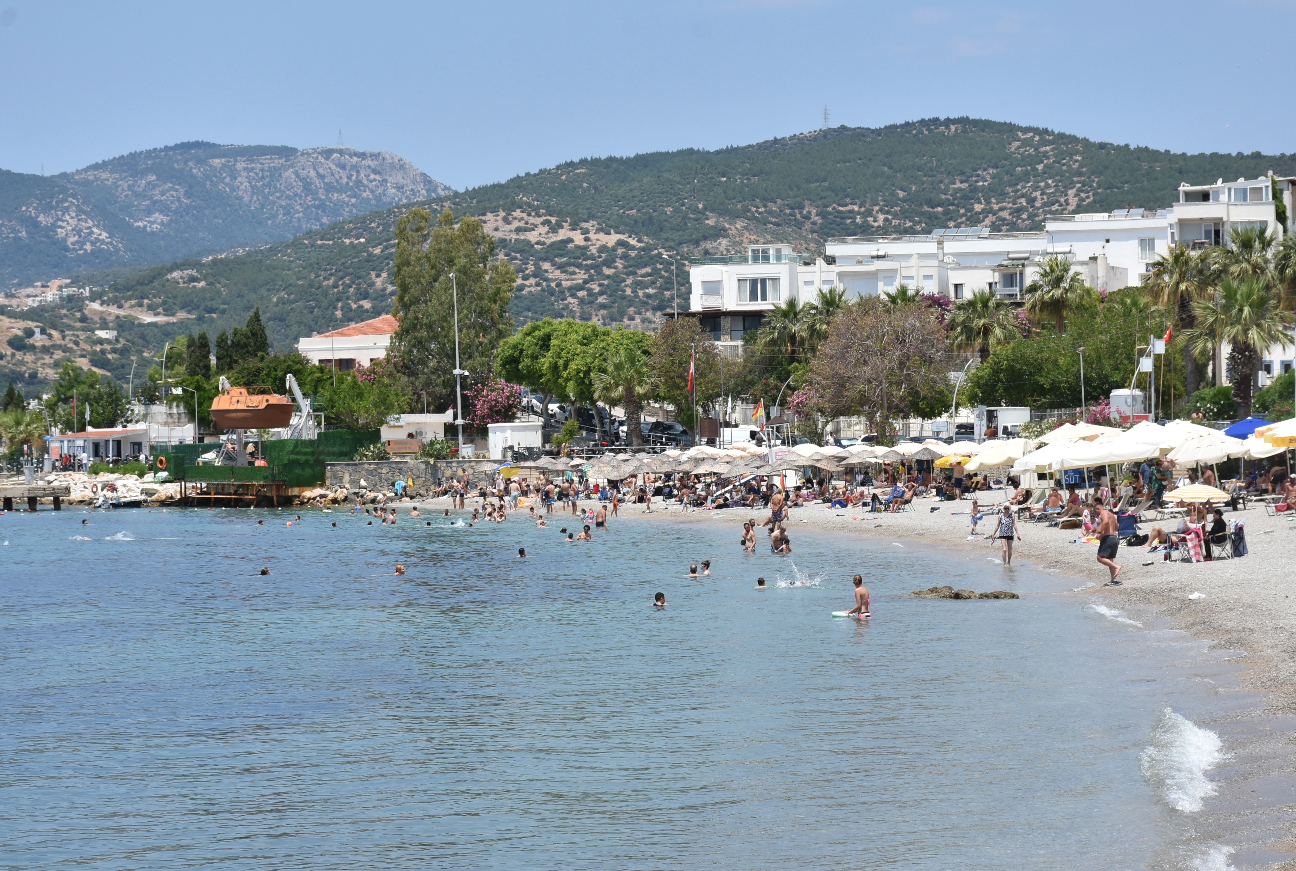 Muğla sahillerinde bayram tatili hareketliliği yaşanıyor