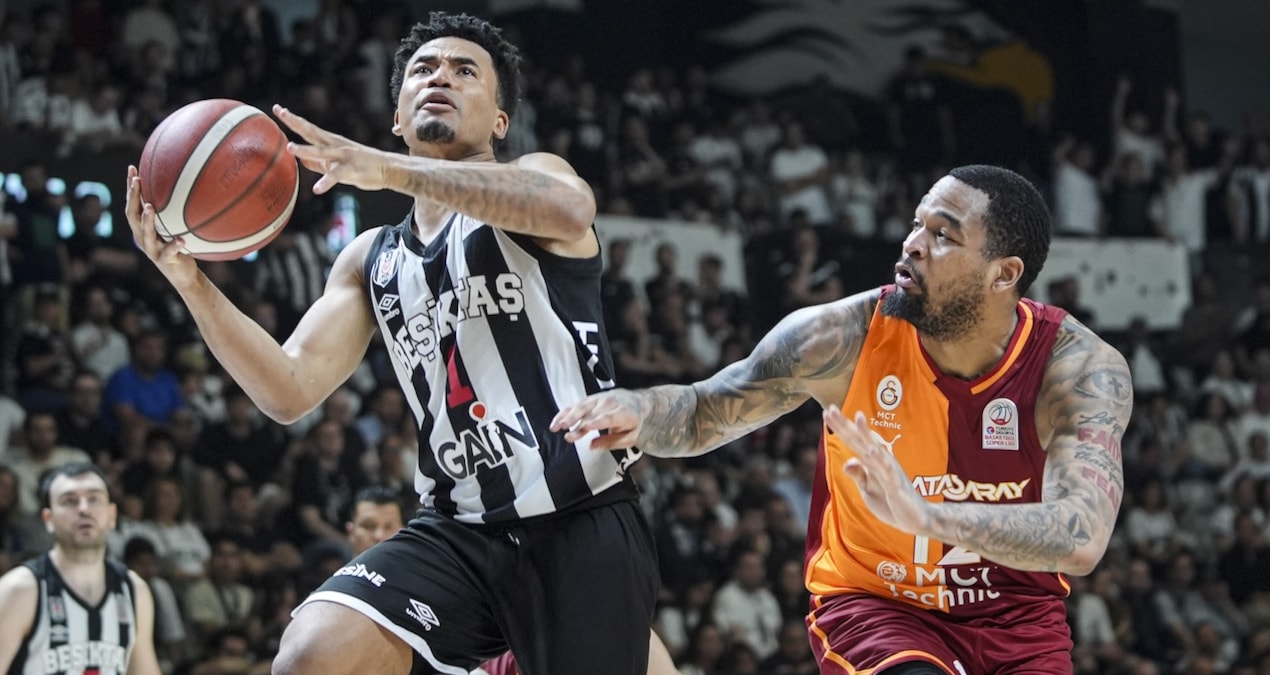 Derbi nefes kesti, yarı finale yükselen takım Beşiktaş oldu