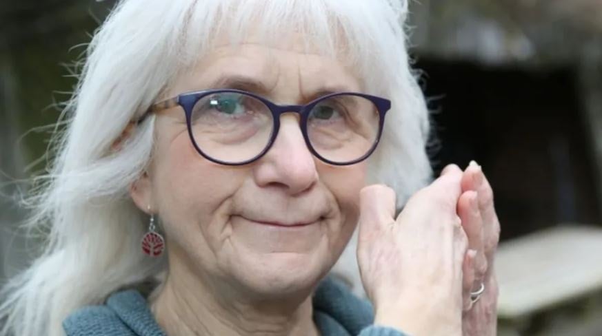JO CAMERON