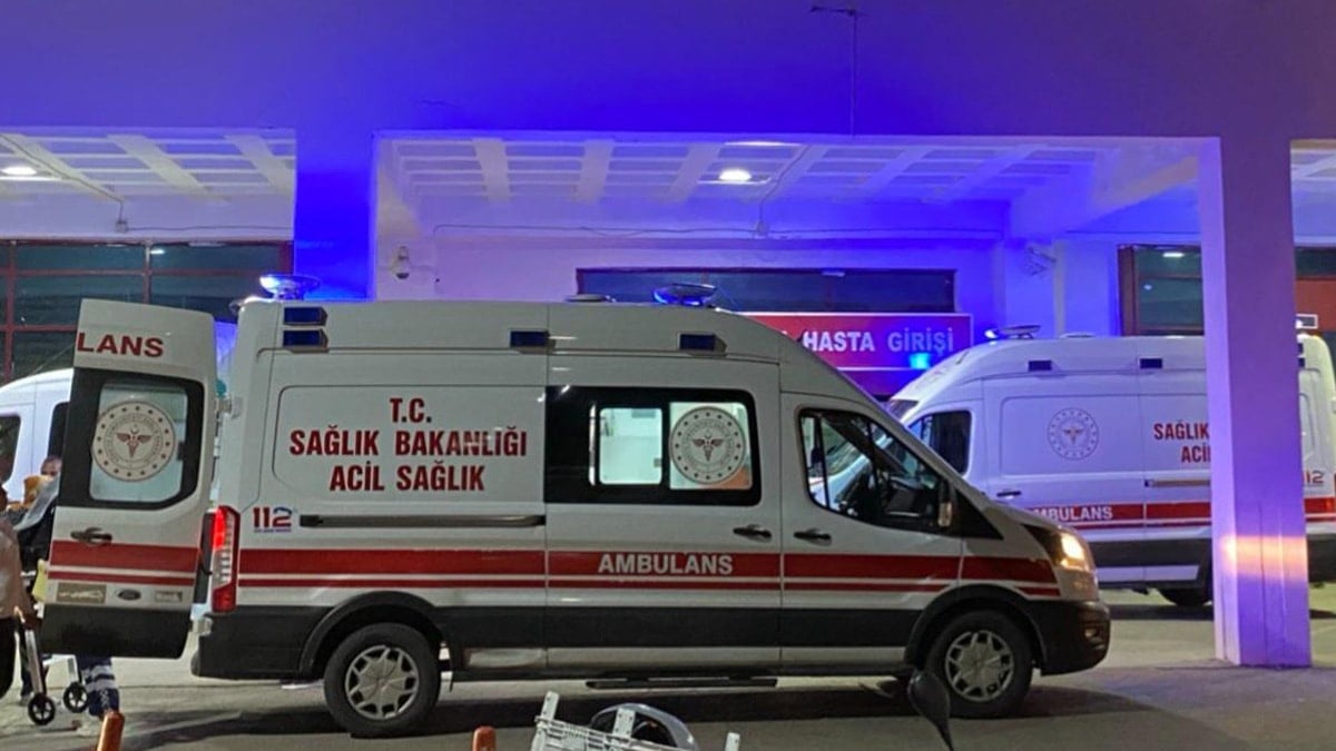 İstanbul-İzmir Otoyolu'nda yolcu otobüsü devrildi: 25 yaralı