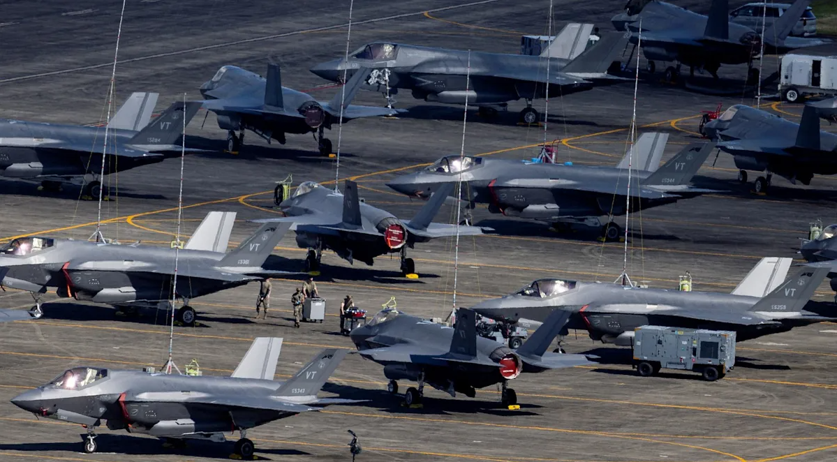 Ülke füzelerden ümidini kesince 25'er tane F-16 ve F-35 satın aldı