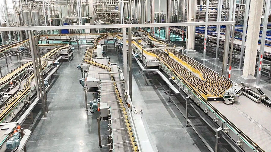 Dünyanın "kola kralı" fakir Afrika ülkesine fabrika açtı: Binlerce kişiye ekmek kapısı oldu