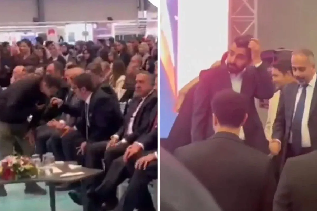 Açılışa damga vuran an! 'AKP' denilince başkan sahneye çıkmadı