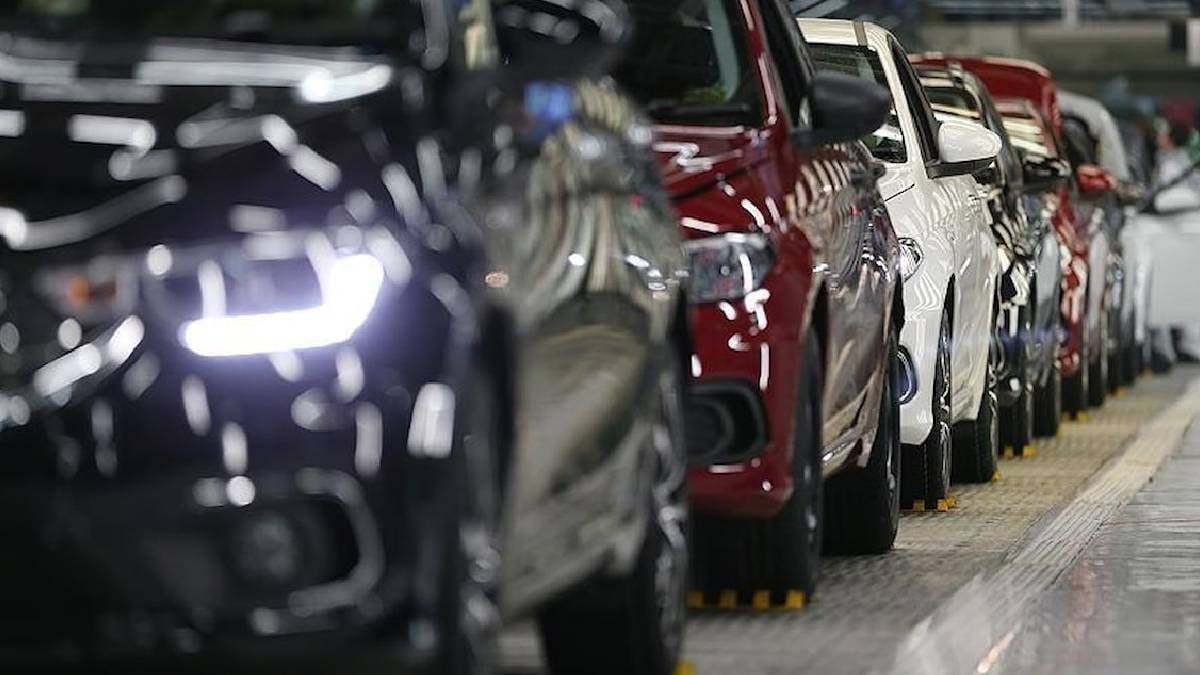 Otomotiv devi iflas batağında: 9 bayisi kapandı, 2500 kişi işsiz kaldı